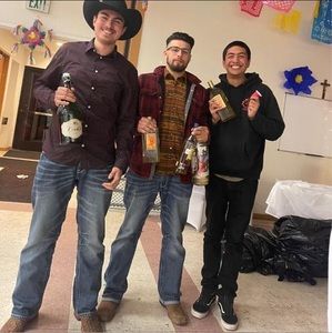 Meet your Posher, Luis